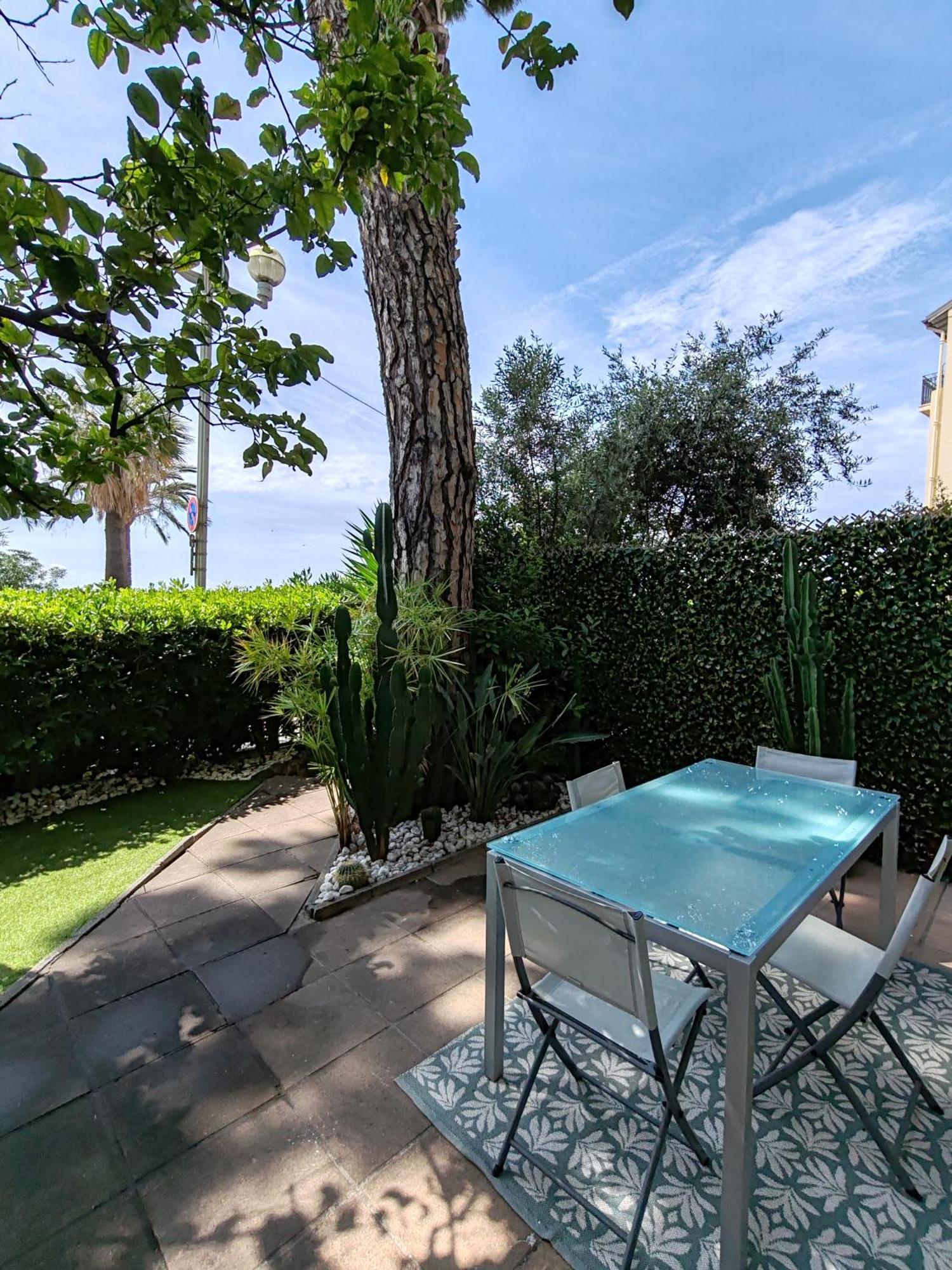 Garden Atlantide Promenade Apartment Nisa Exterior foto